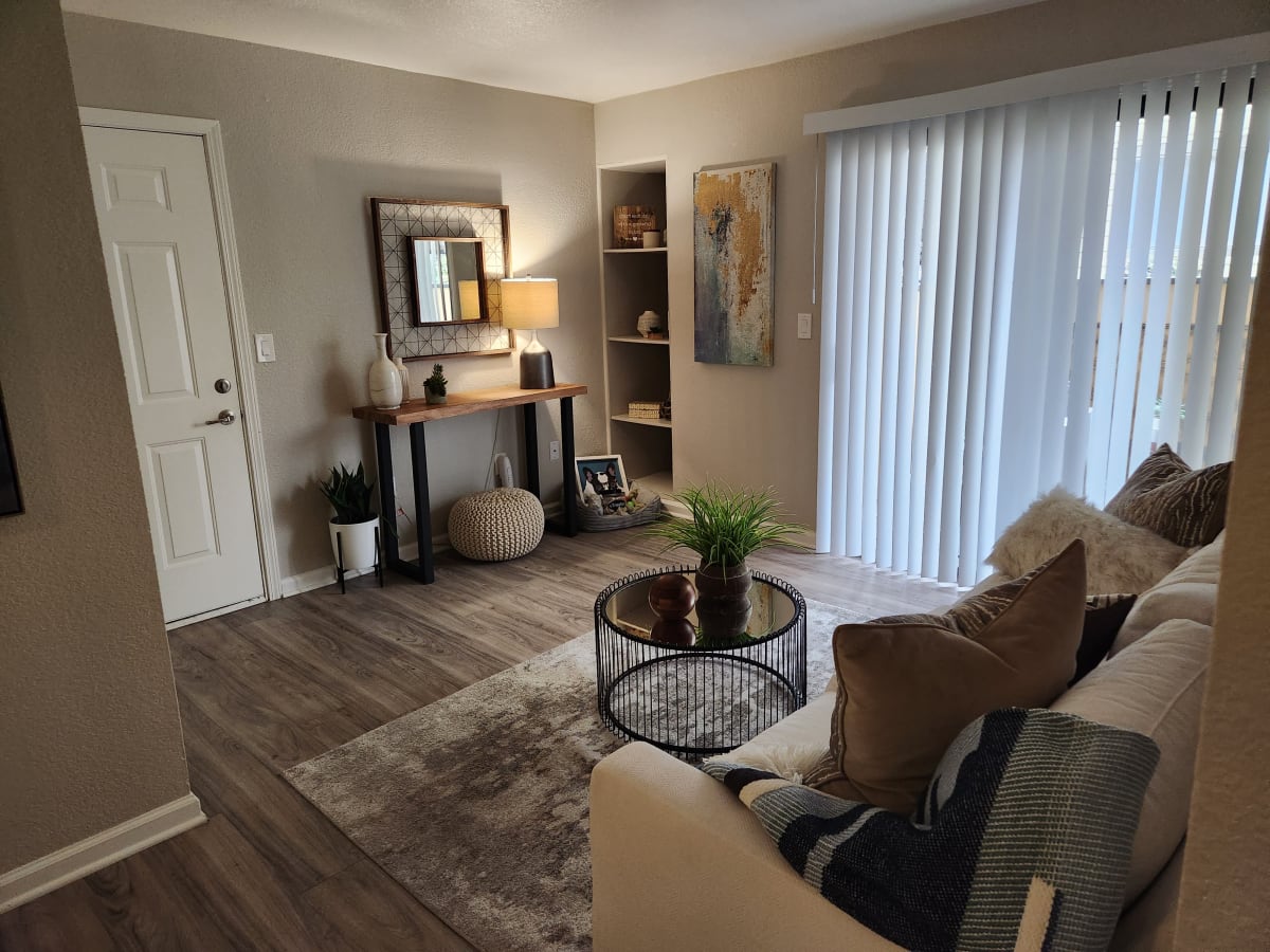 Reno NV Apartments for Rent Vintage at Sanctuary Photos